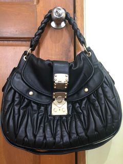 (Category: ) located in . Submitted by 8treasures (Listing ID 1025098366, Image 1). Description: .