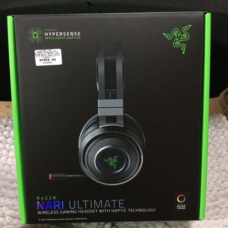 Razer Nari Ultimate Wireless 7 1 Surround Sound Gaming Headset Electronics Audio On Carousell