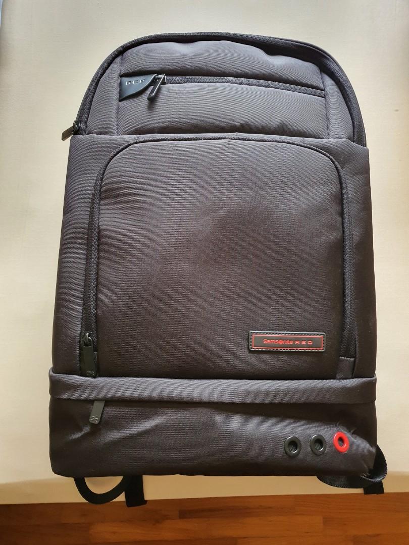 samsonite red laptop