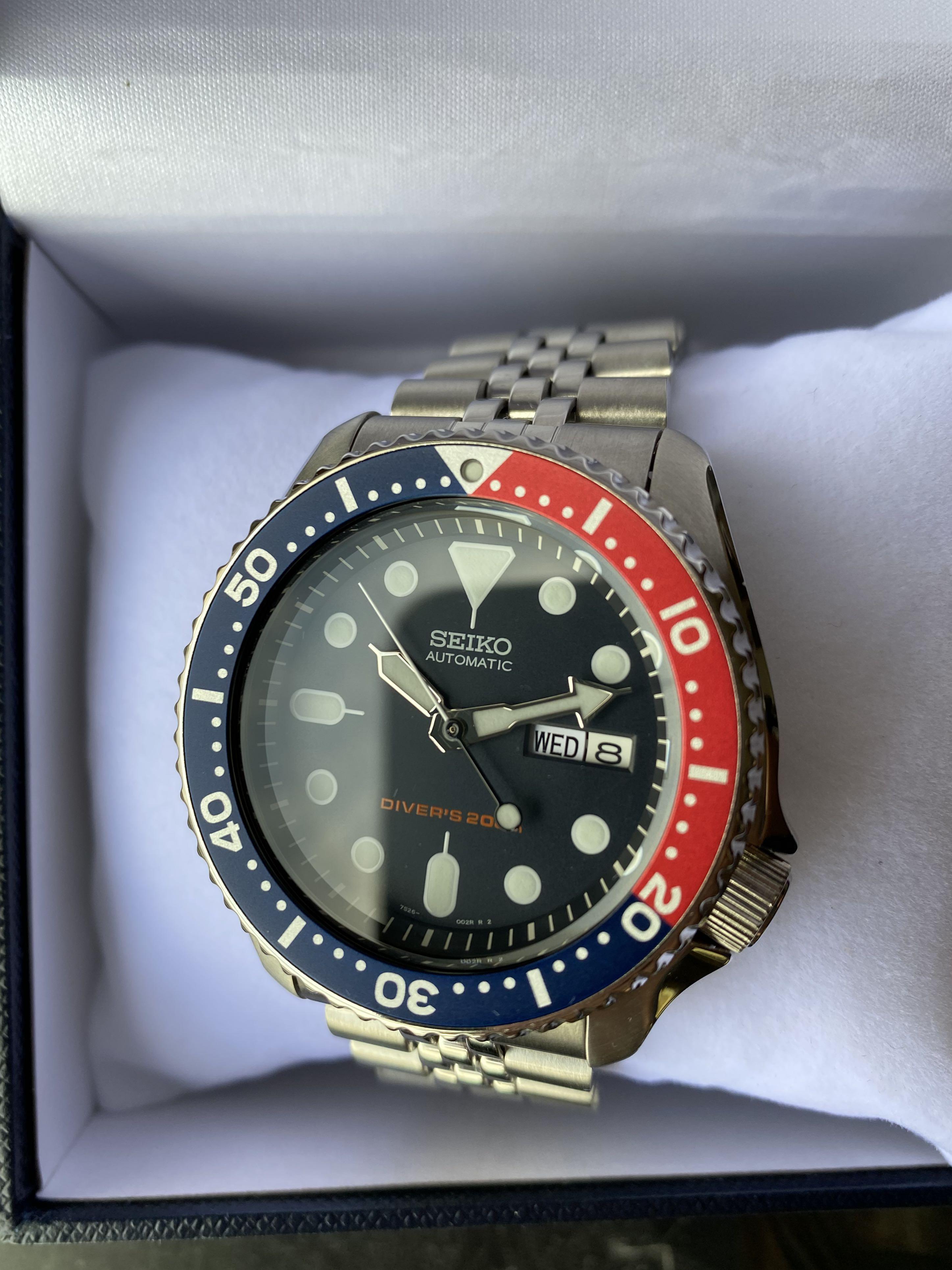 New Seiko SKX 009 SKX009 SKX009K SKX009K2 (discontinued), Luxury, Watches  on Carousell