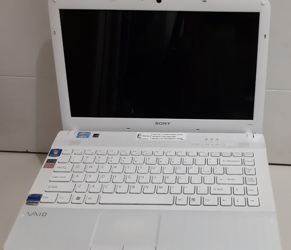 Laptop Notebook Sony Vaio E Series Vpceg35eg Core I3 Windows 10 Ram 2 Gb Memory Hdd 320 Gb Elektronik Komputer Laptop Di Carousell