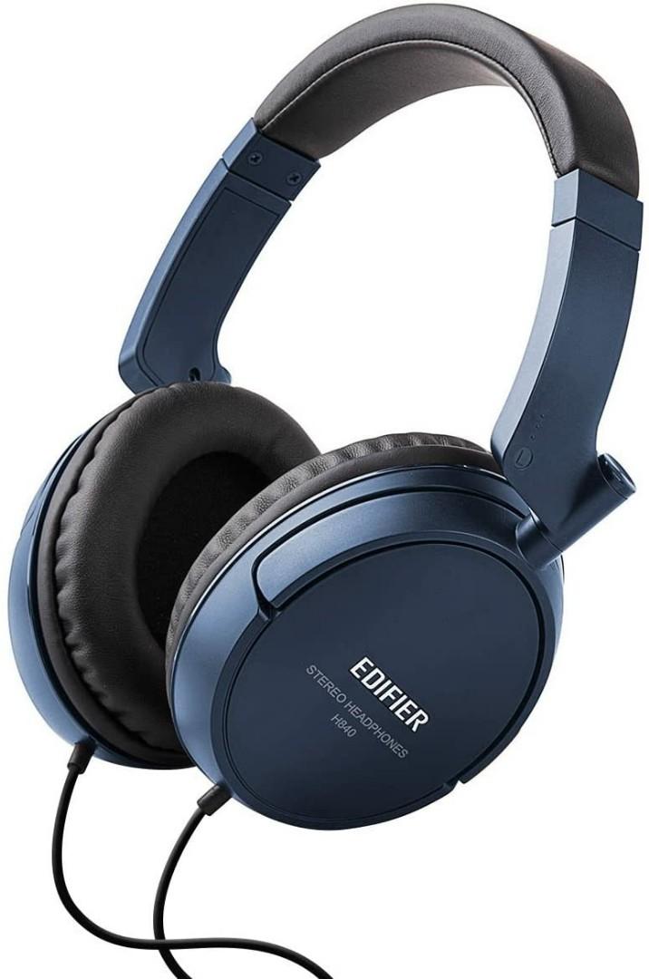 studio headphones for music listening