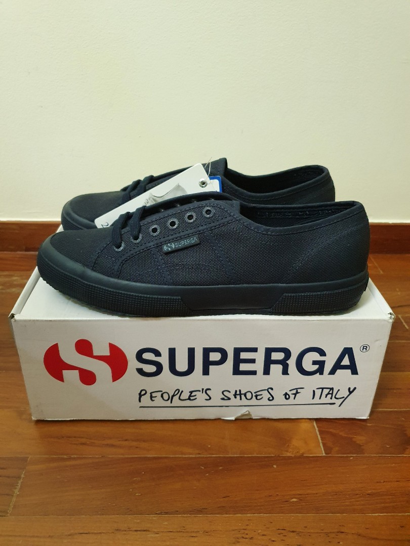 superga total navy