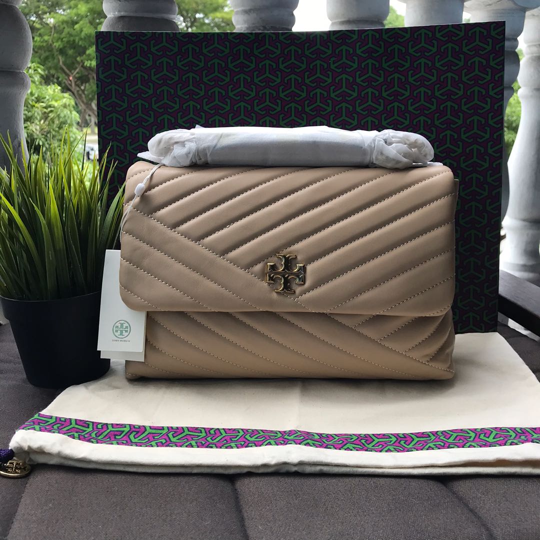 Tory Burch Kira Chevron Convertible Bag- Devon Sand, Luxury, Bags & Wallets  on Carousell