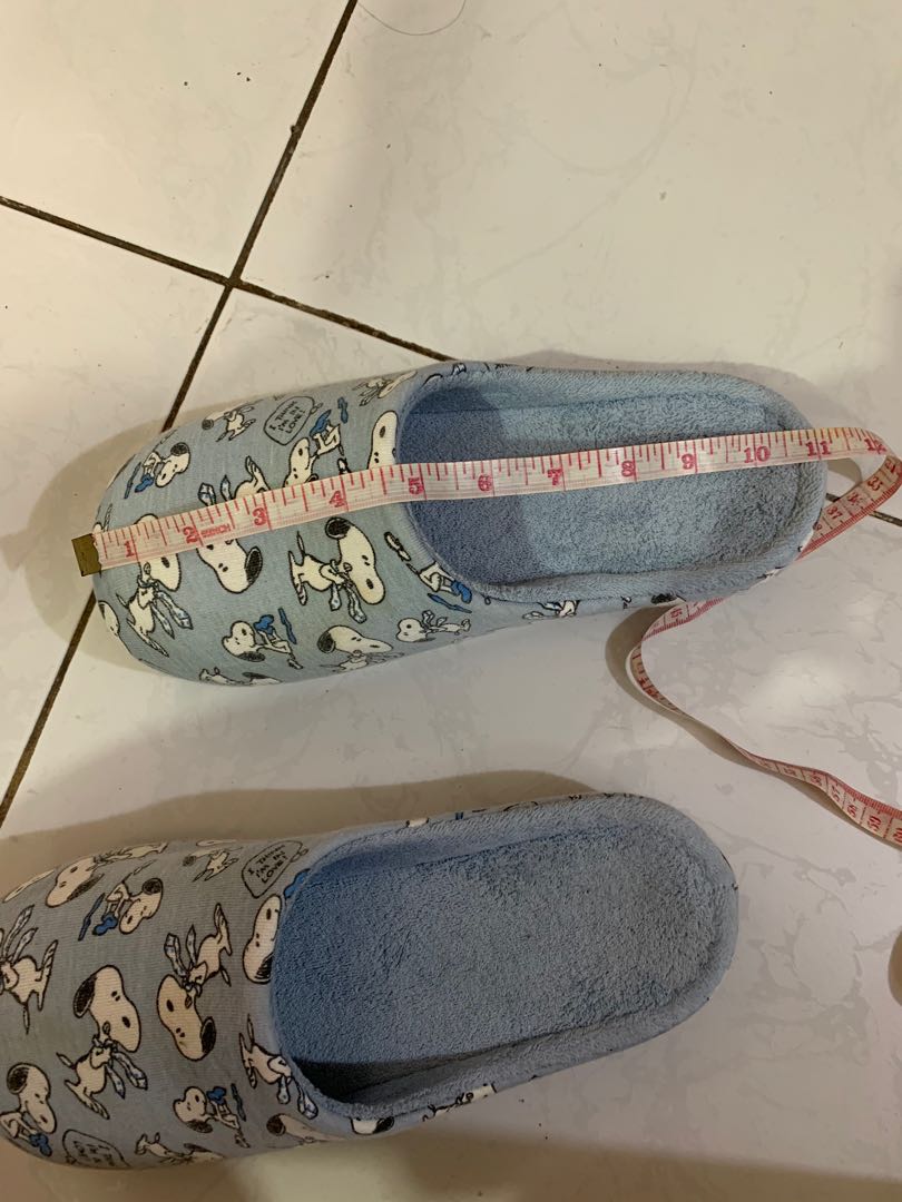 uniqlo bedroom slippers