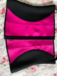 (Category: ) located in . Submitted by alia.preloved007 (Listing ID 1025082886, Image 1). Description: .