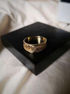 10 Diamonds 18k Gold Vintage Ring