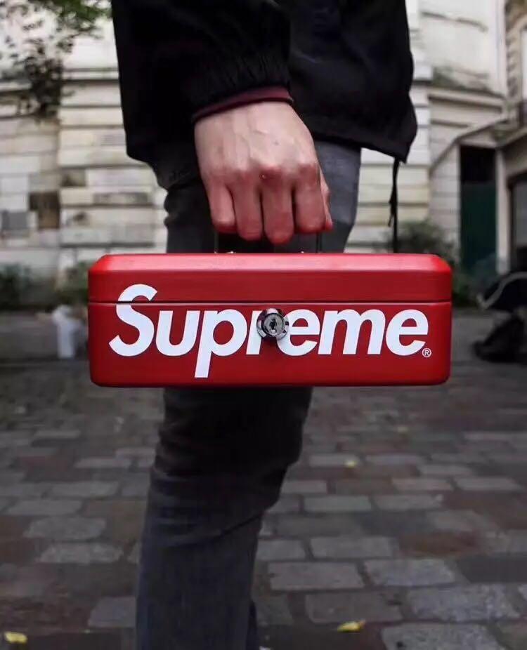 17FW Supreme lock box Luxury Accessories on Carousell