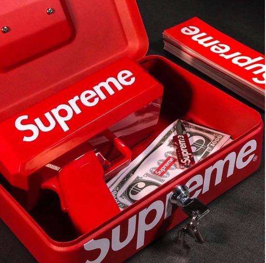 17FW Supreme lock box Luxury Accessories on Carousell