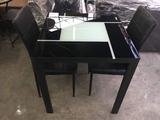 (Category: ) located in . Submitted by travisfurnitureshop (Listing ID 1027170086, Image 1). Description: .