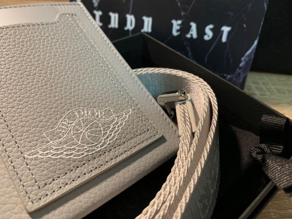 Air dior lanyard clearance