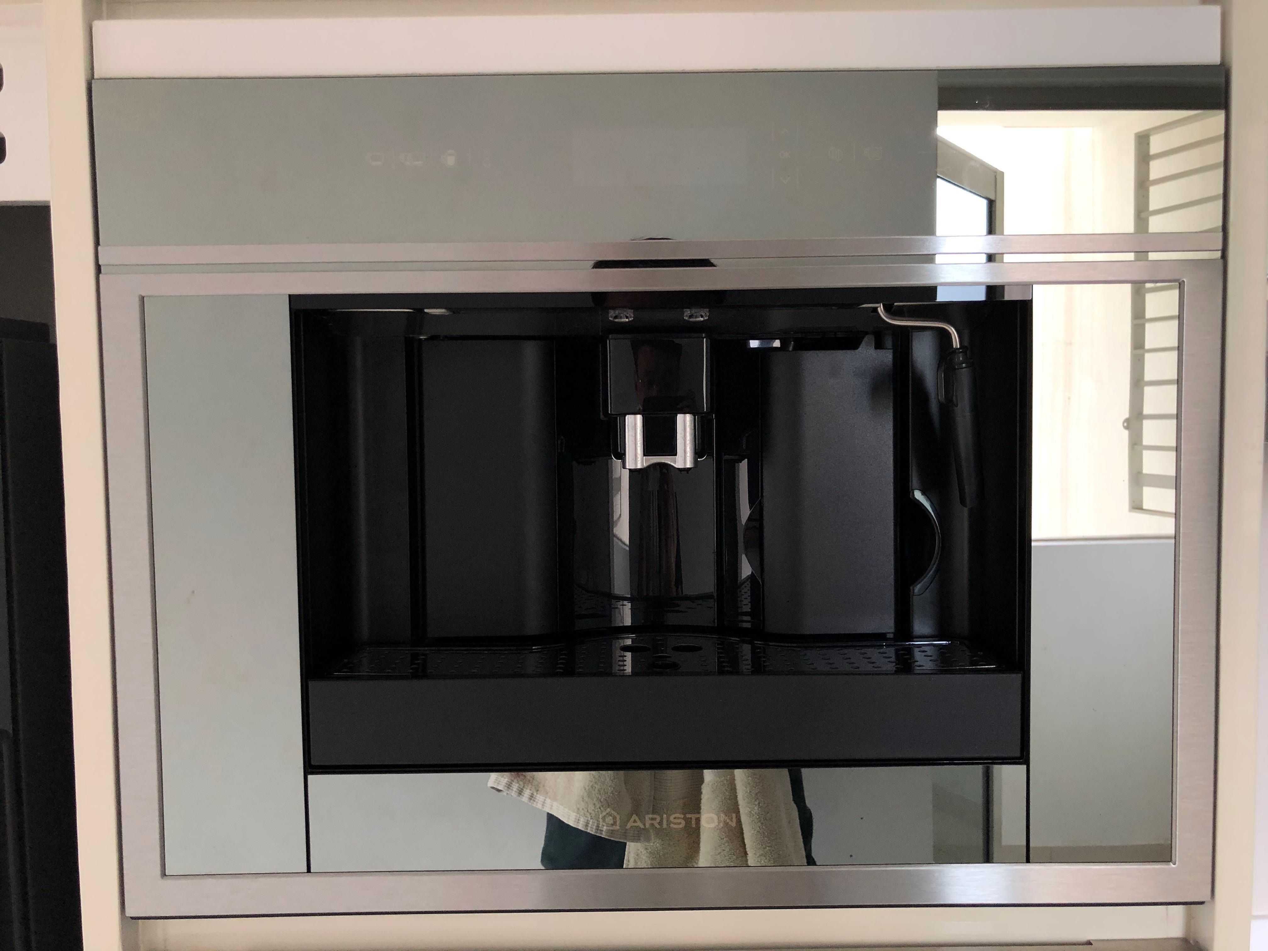 Ariston built shop in coffee machine