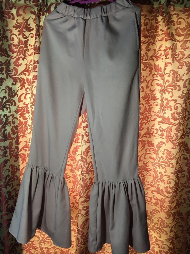 bell bottom flowy pants