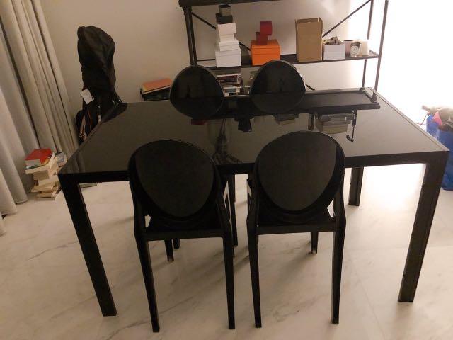 Black acrylic dining table deals