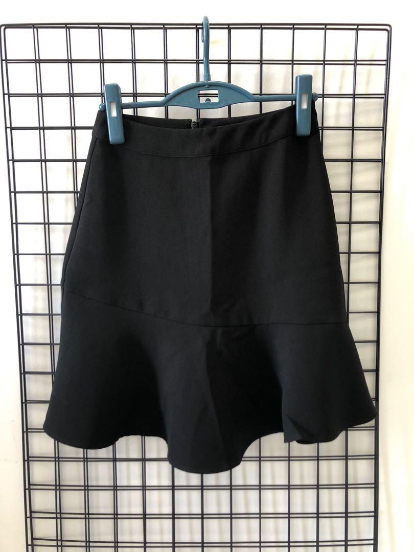 Warehouse black ruffle skirt clearance