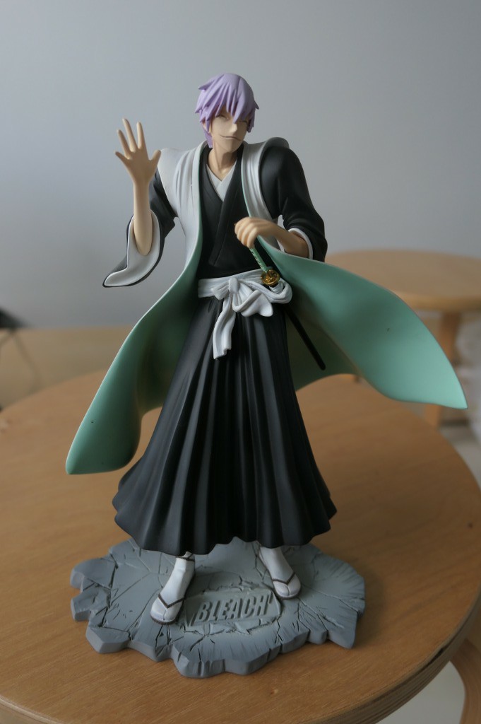 Bleach Ichimaru Gin Resin Status, Toys & Games, Bricks & Figurines on