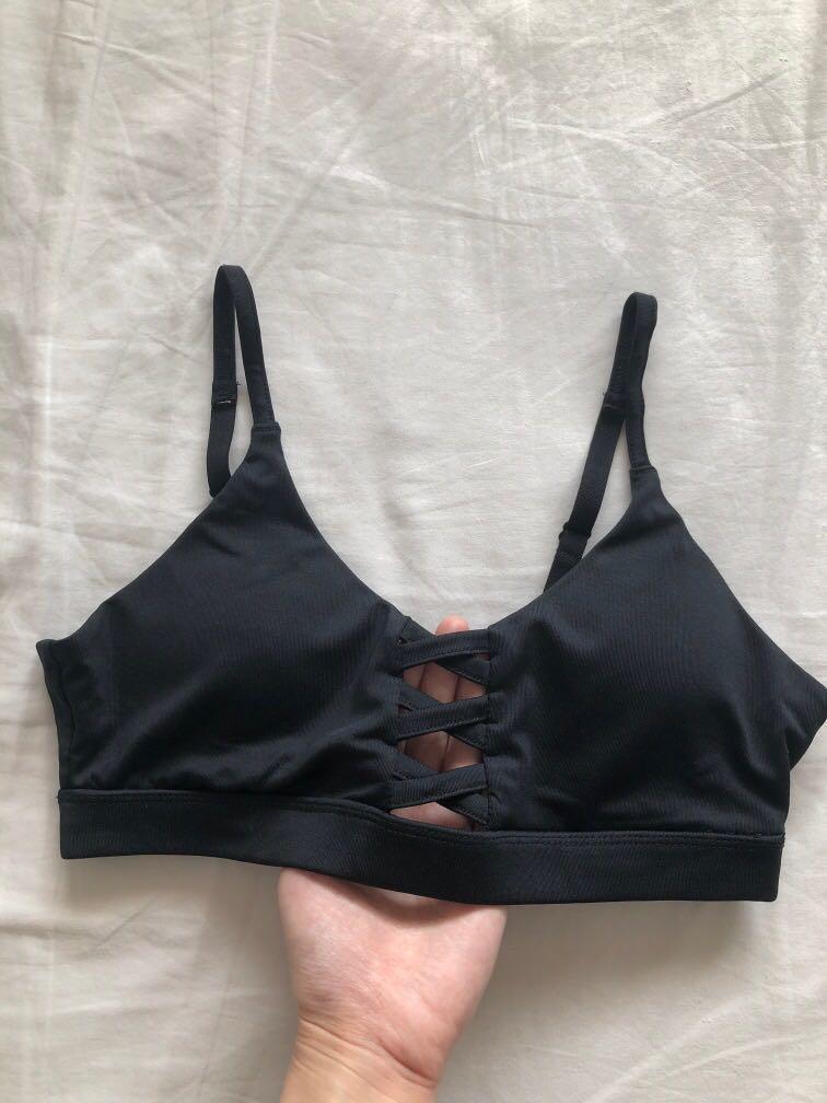 swimsuit top like a sports bra