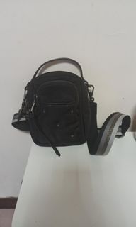 由 mimichenstyle (刊登 ID 1027429486，圖片 1) 提交，位於 的 (類別：)，說明：。