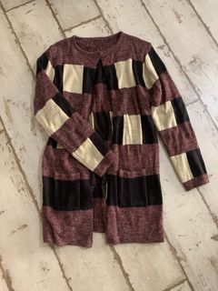 (Category: ) located in . Submitted by craftalicious (Listing ID 1027316609, Image 1). Description: .