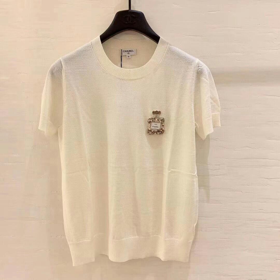 Chanel White Knit T Shirt Men S Fashion Clothes Tops On Carousell