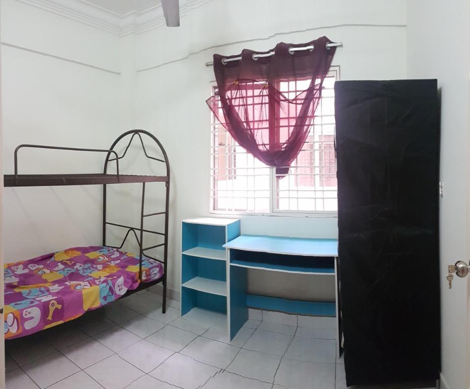 Chinese Only Ff Room For Rent Pelangi Damansara Condo Included Utility Property Rentals On Carousell