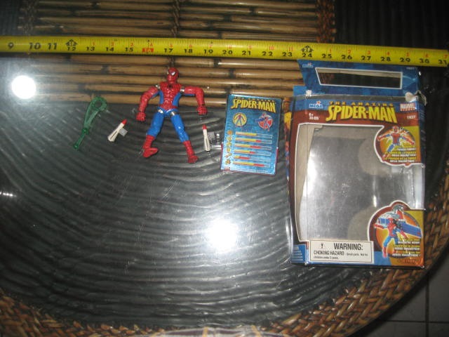 Collectible Mega Marvel Magnetic Spiderman Action Figure I purchased thin in Toronto in 2006 In original box Spiderman in perfect condition,, the box is in fair condition. Comes with all in the pictures.