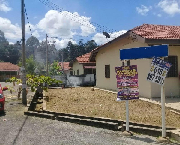 Corner Lot Teres Setingkat Taman Gambang Damai Kuantan Property
