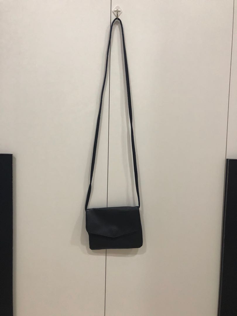 cotton on sling bag