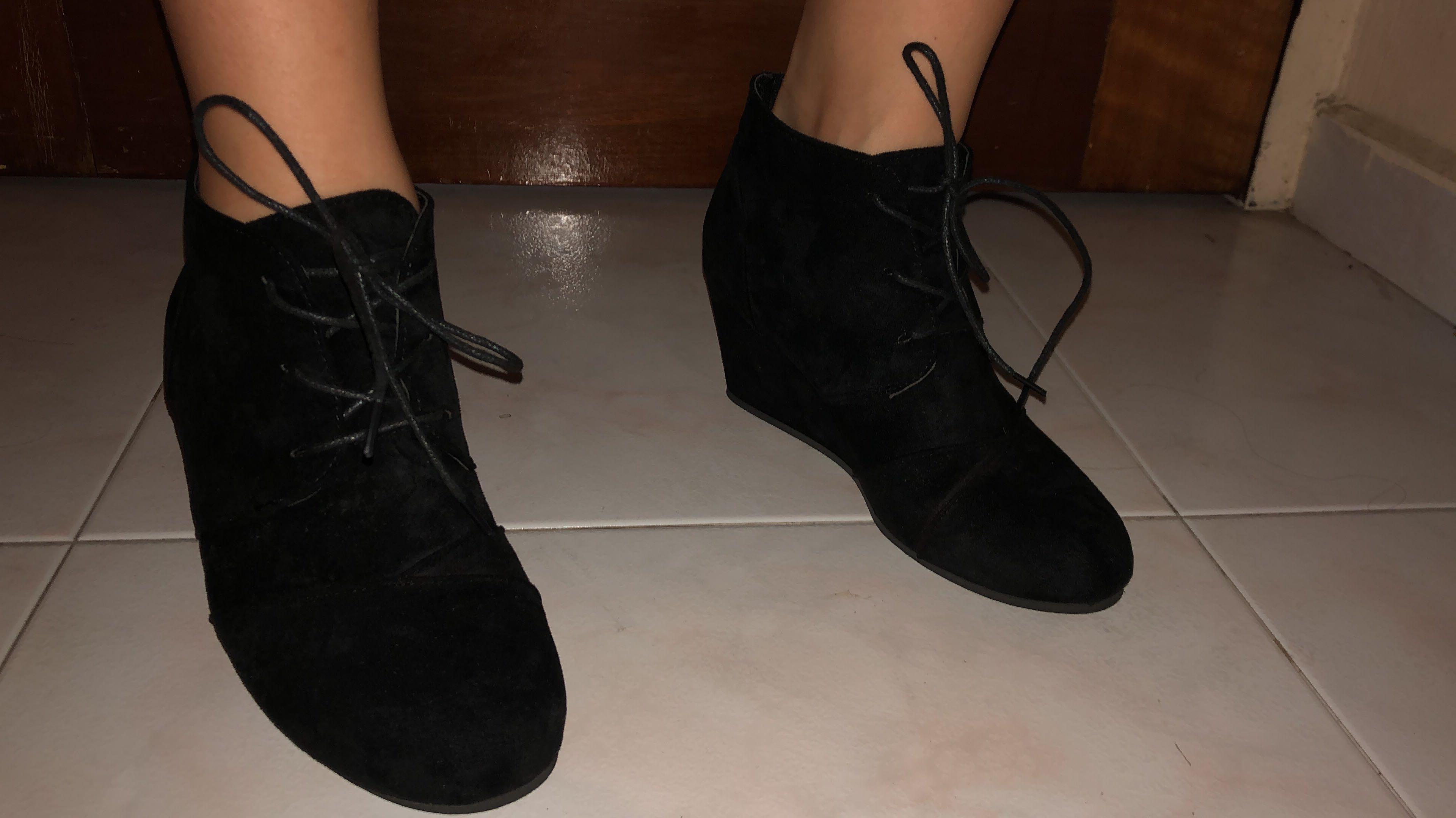 Cute black booties heels shop