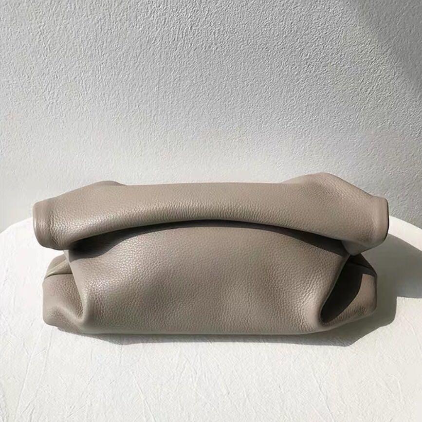 W defect Genuine Leather Clutch Bag more relaxed version of Zara