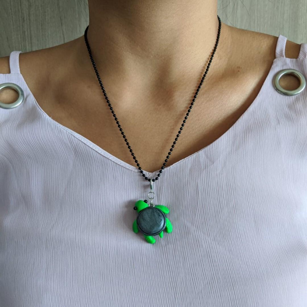 Cute shell necklace best sale
