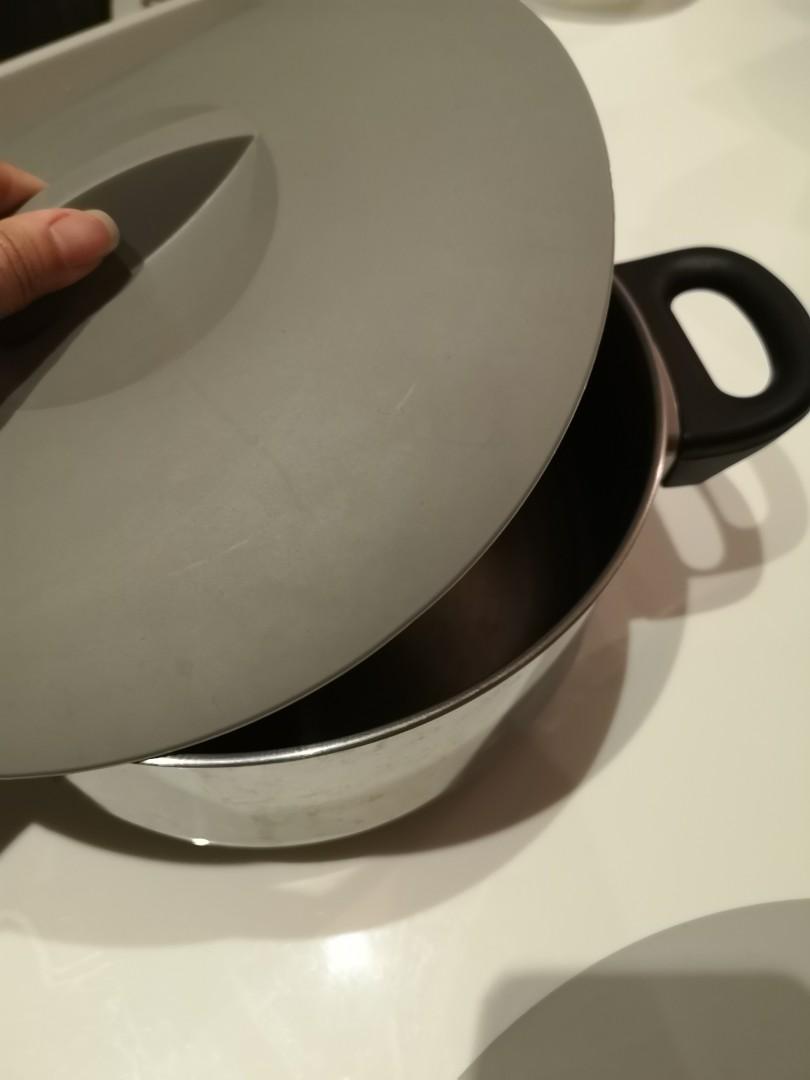Ikea Silicon pot lids, 傢俬＆家居, 廚具和餐具, 其他廚具和餐具 Carousell
