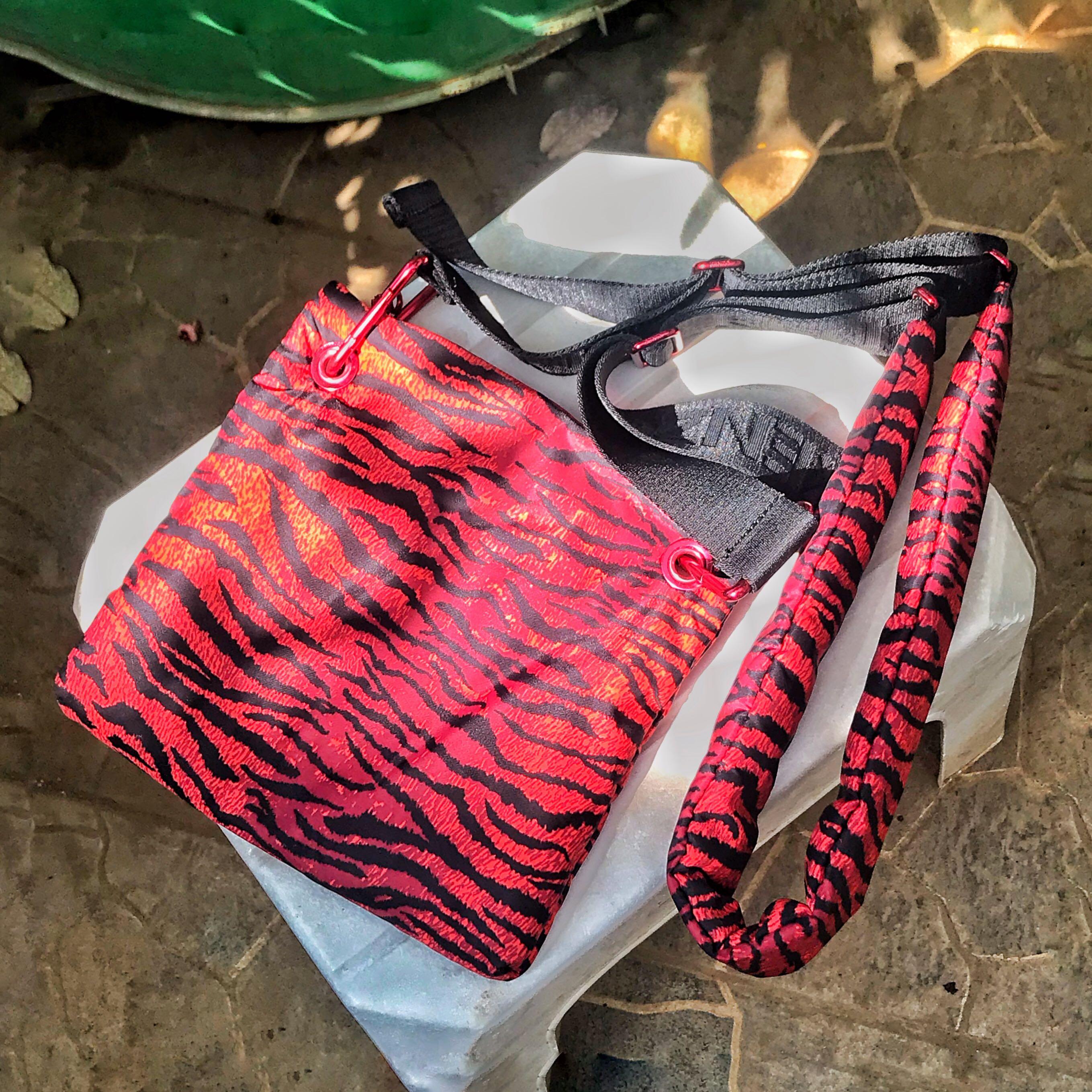 Kenzo x hm tas online