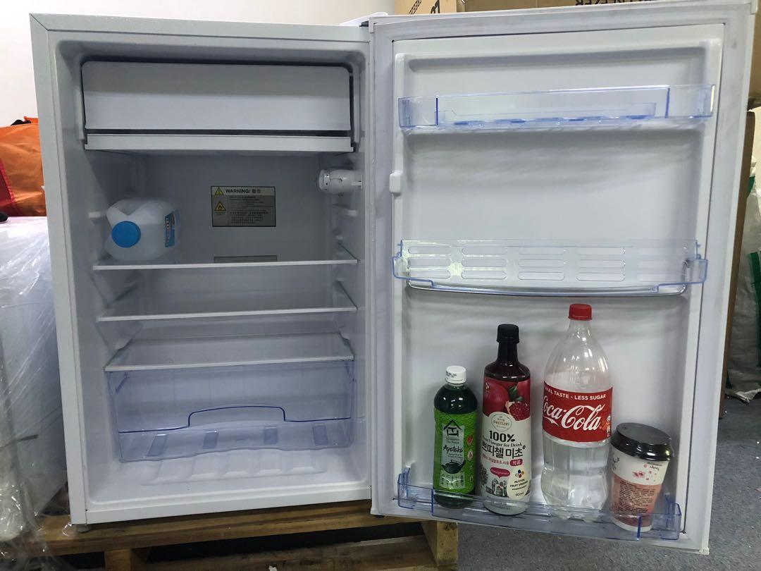 SALE LeMaison 123L Bar Fridge Express Delivery TV Home