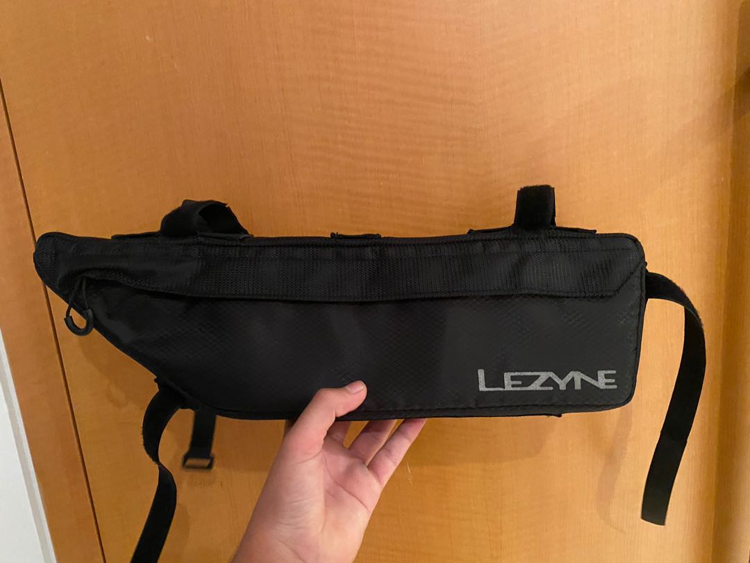Lezyne best sale frame bag