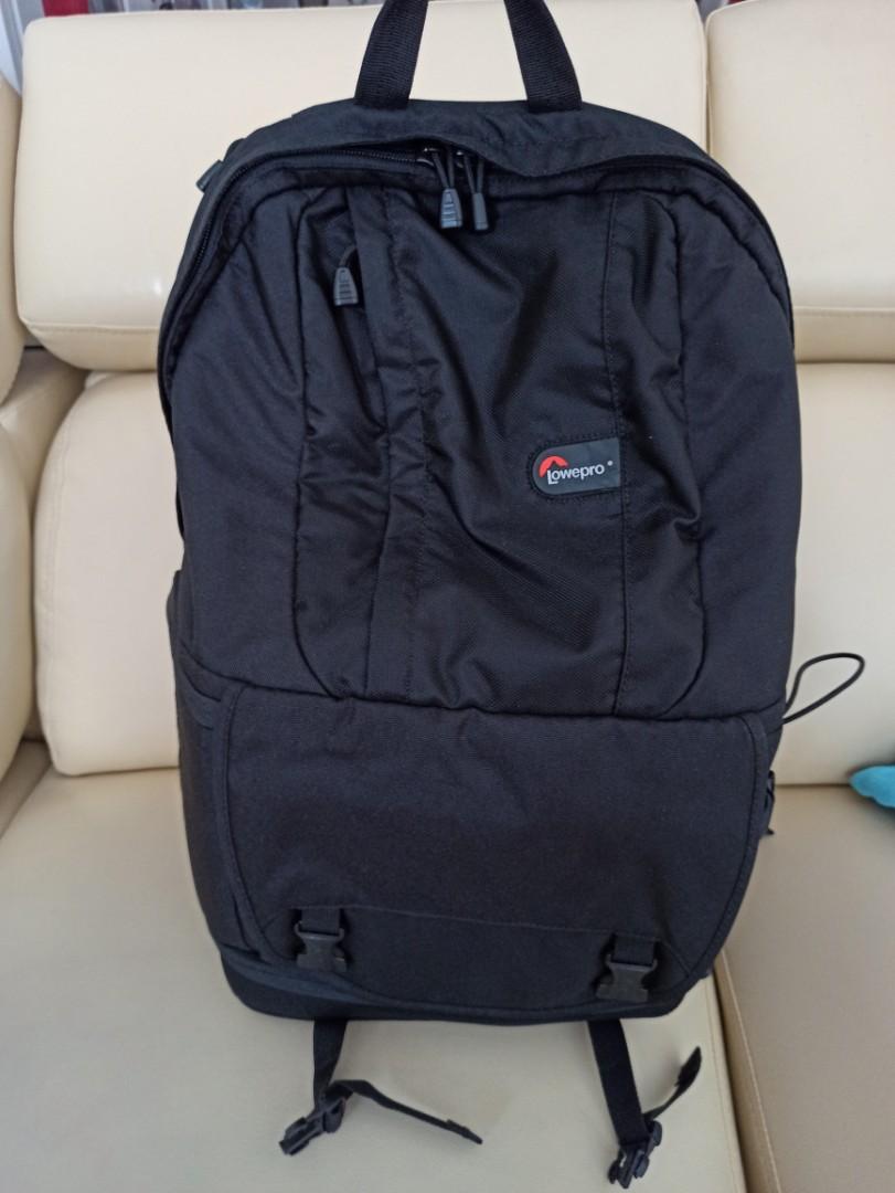 Lowepro camera backpack (Category: Backpacks) located in Singapore. Submitted by royalrabbit (Listing ID 1027313889, Image 2). Description: Original lowepro, still in good condition rarely used.