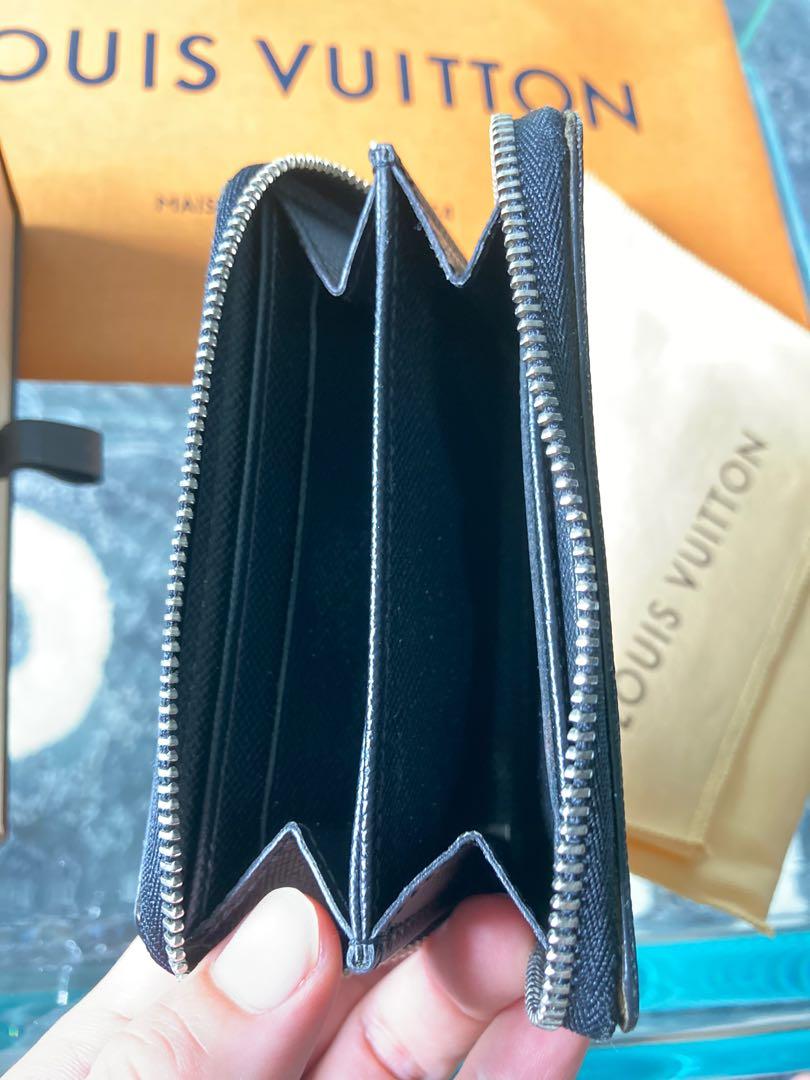 Damier Graphite Zippy Vertical Wallet