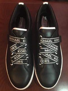 michael michael kors casey logo leather sneakers
