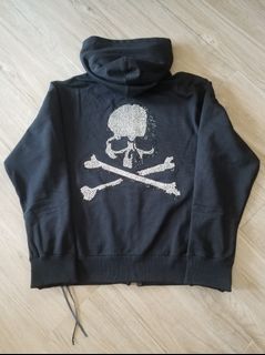 （分類：）位於 。 由 arnoldlai 提交（商品編號 1027268182，圖片 1）。簡介： 。
