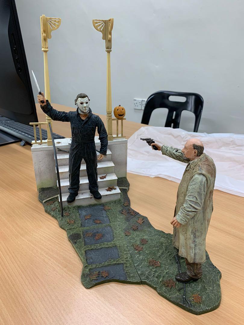 Neca the night shop he came home