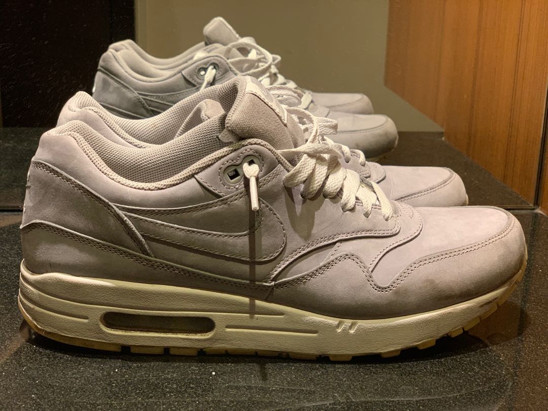 nike air max one grey
