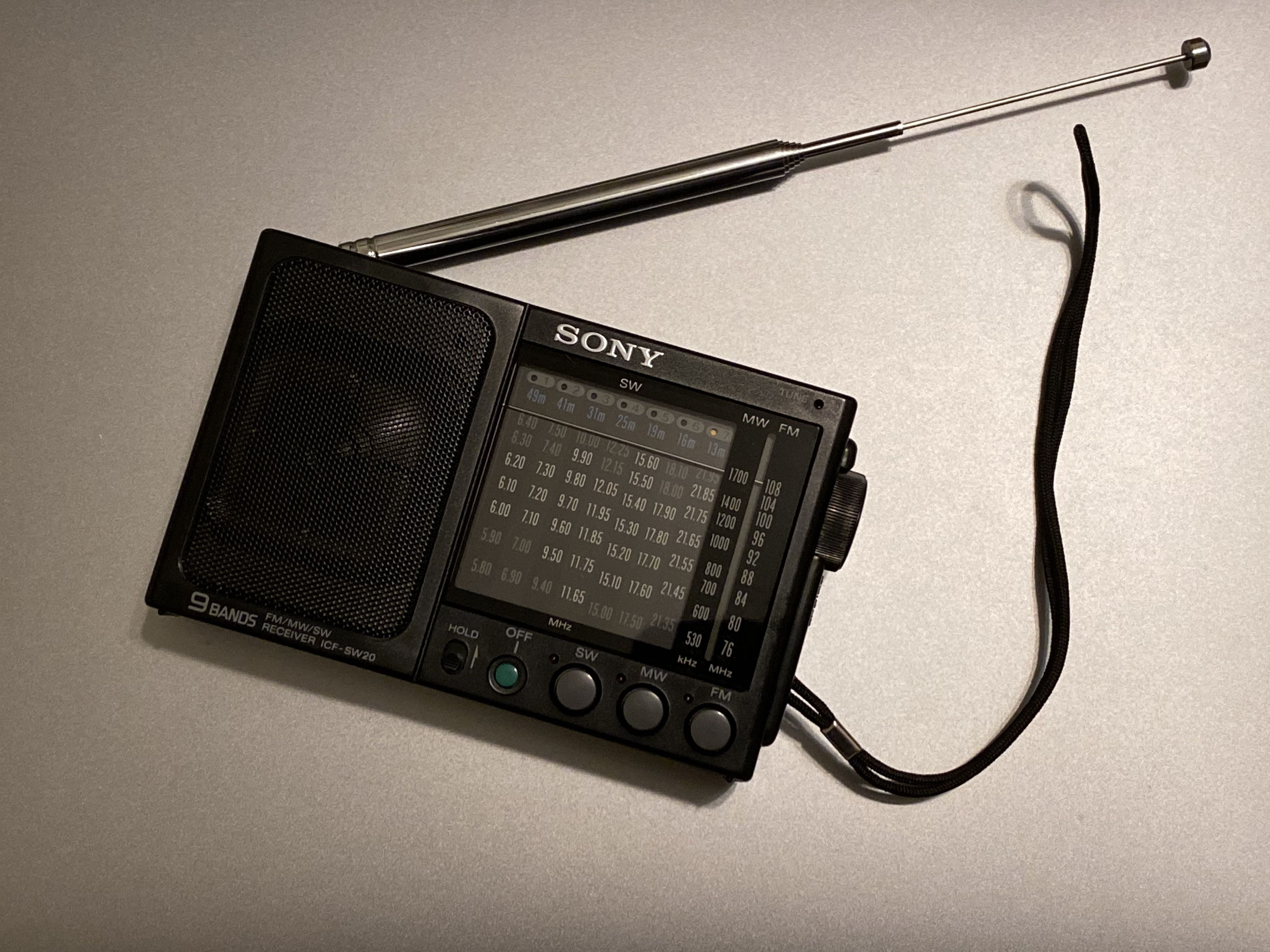 SONY ICF-SW20　中古美品 Yahoo!オークション -「sony icf-sw20」の落札相場・落札価格