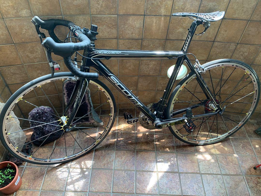 SCOTT Addict R1
