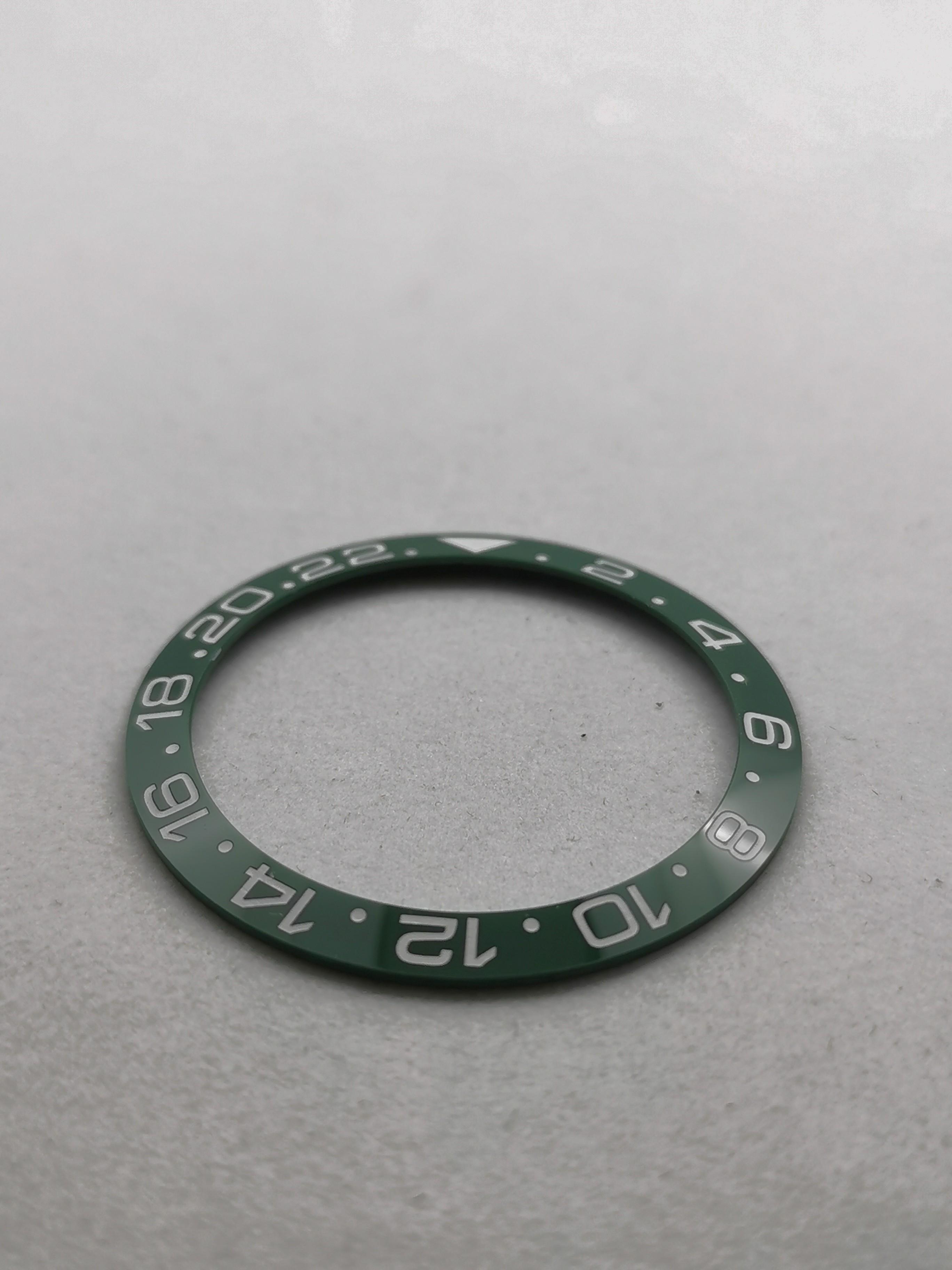 Seiko MOD Insert (Category: Watches) located in Kuala Lumpur. Submitted by cian13579 (Listing ID 1027389467, Image 3). Description: Green GMT insert for MOD Seiko skx, 5kx High quality Slope ceramic Insert.