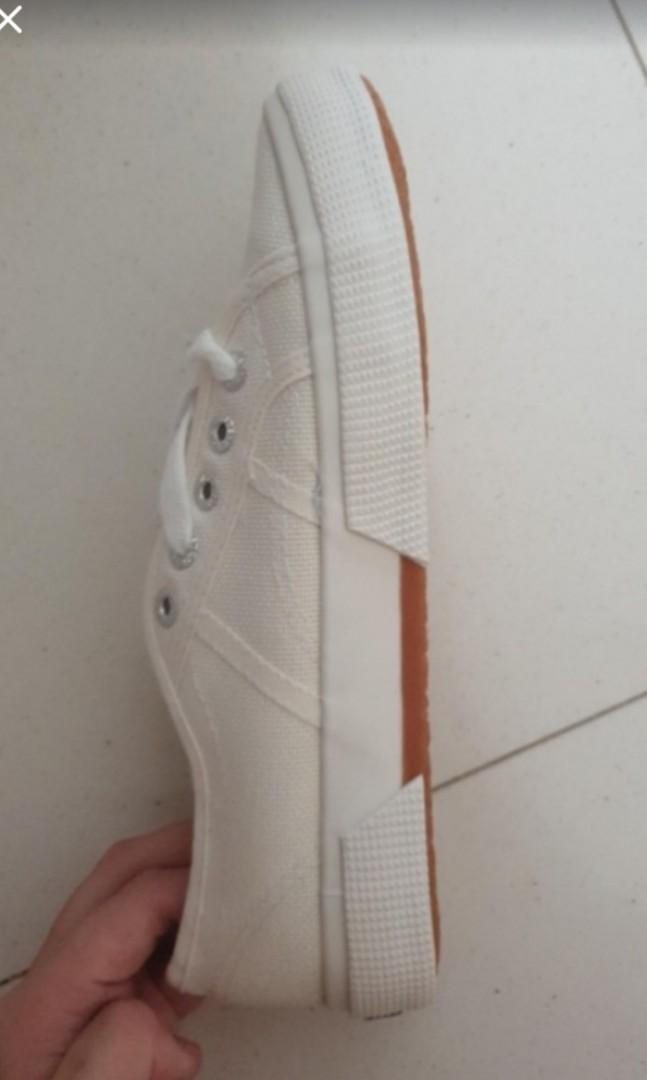 Superga shop knock off