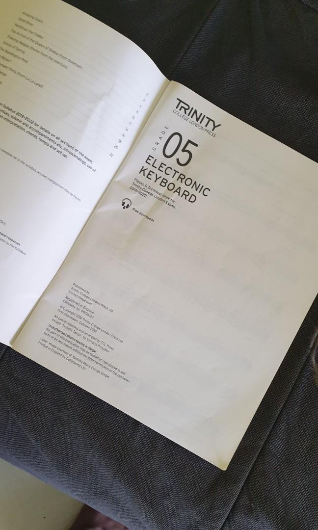 TRINITY GRADE 5 electronic keyboard Book, Hobbies & Toys, Music & Media