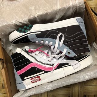 (Category: ) located in . Submitted by seluarsenteng (Listing ID 1027249395, Image 1). Description: .