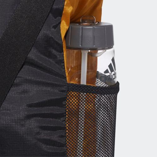 有門市 ADIDAS 背囊 CLASSIC FLAP TOP SHOPPER FS8342, 名牌, 手袋及銀包 Carousell