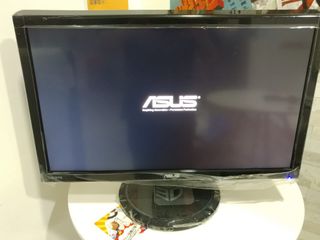 （分類：）位於 。 由 comzone 提交（商品編號 1027671083，圖片 1）。簡介： 。