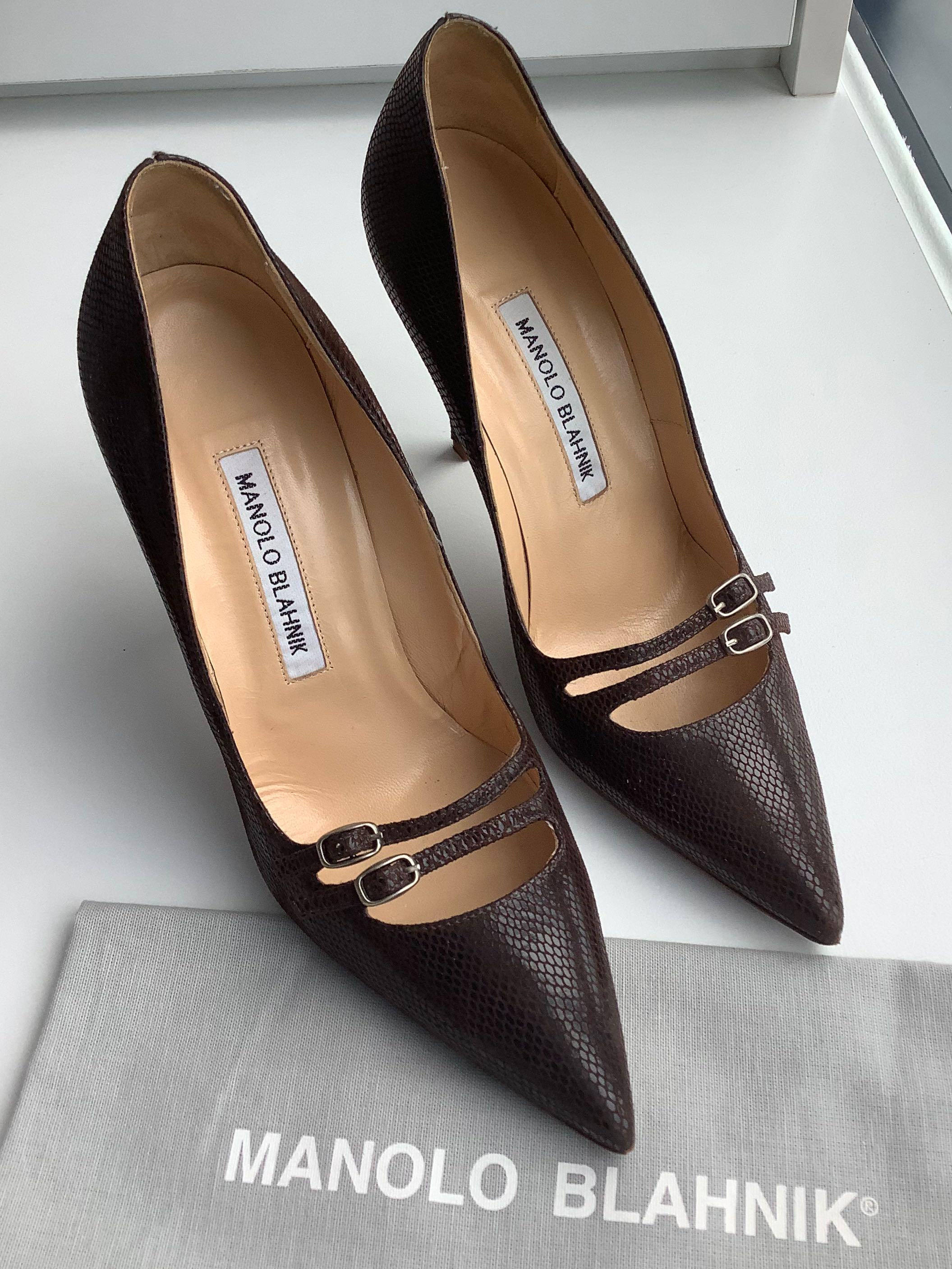 manolo blahnik mary jane shoes